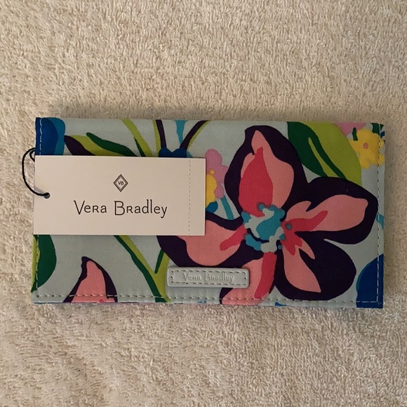 Vera Bradley Accessories - Vera Bradley Checkbook Cover in Marian Floral